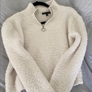 cropped fuzzy quarter zip hoodie!